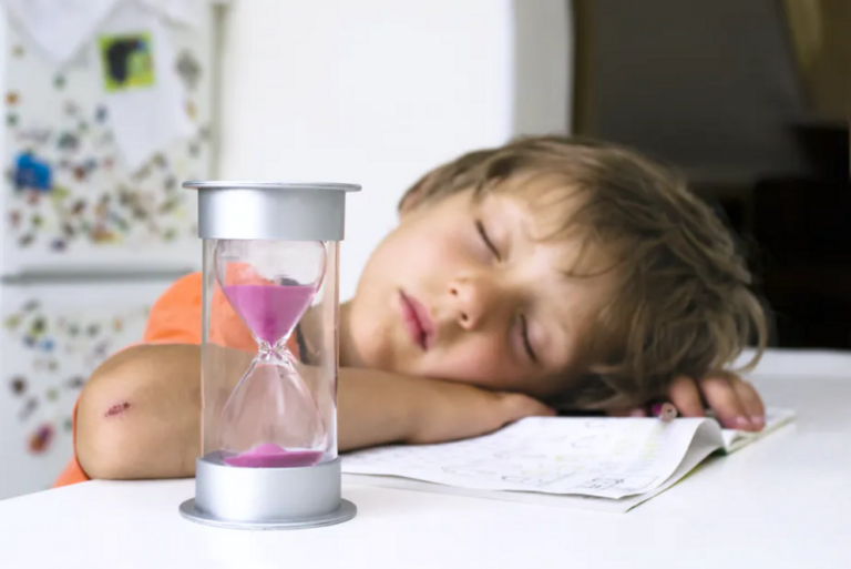  Feeling tired? here’s how the brain’s ‘hourglass’ controls your need for sleep – new research