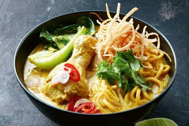 Marion’s curry noodle soup (khao soi)