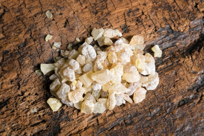 Frankincense superior to chemotherapy in killing late-stage ovarian cancer cells