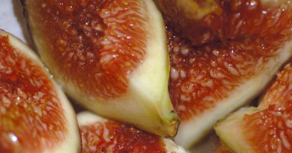 Figs Relieve Constipation in Clinical Trial
