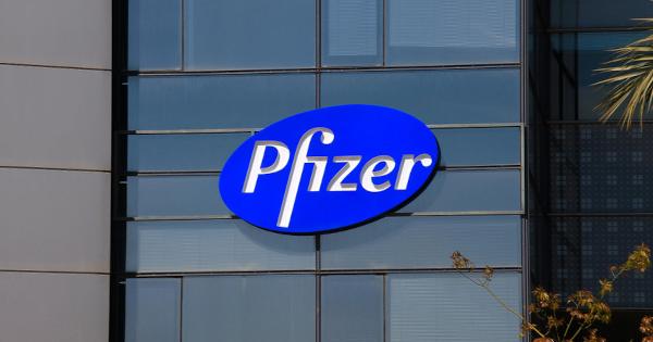 Pfizer Hired 600 Employees Due to 'Large Increase of Adverse Event Reports': Document