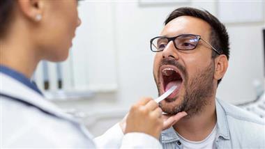 can tonsil removal provoke polio