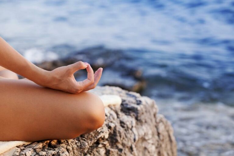 Meditation for beginners: 20 practical tips for quieting the mind