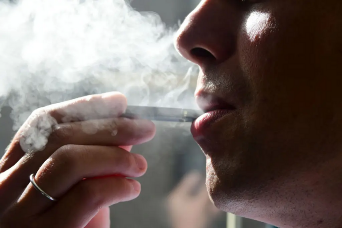 Vaping can shrink testicles, cause sperm counts to plummet: new research
