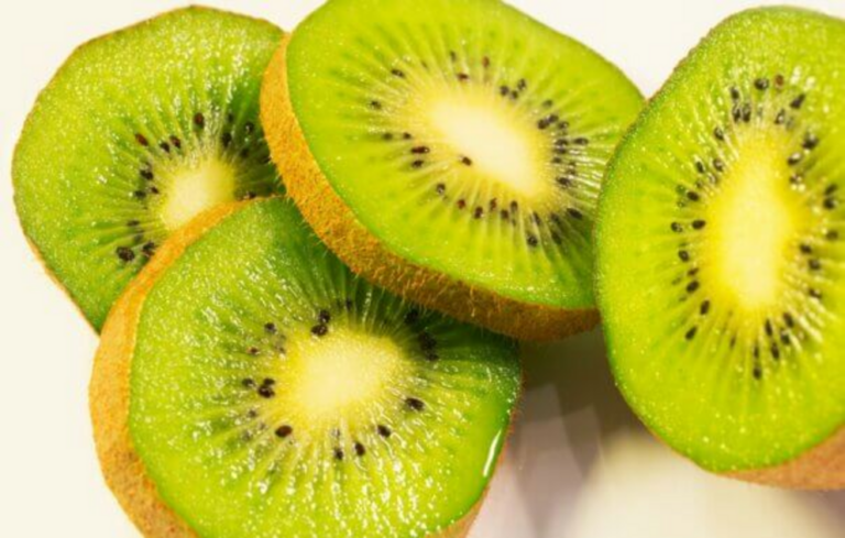 Kiwis can significantly boost your mood in just four days