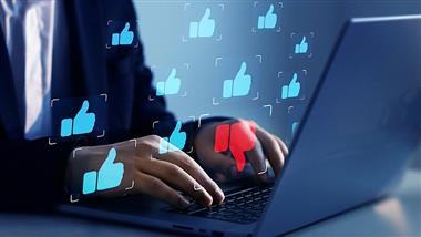 how social media affects mental health