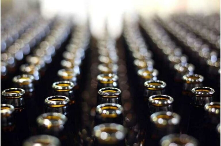 Glass bottles found to contain more microplastics than plastic bottles