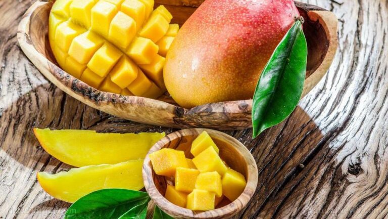 The health benefits of mango: a sweet and nutrient-packed superfruit